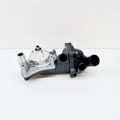 Audi A8 4H D4の水ポンプアセンブリ079121013Tエンジンの水ポンプ