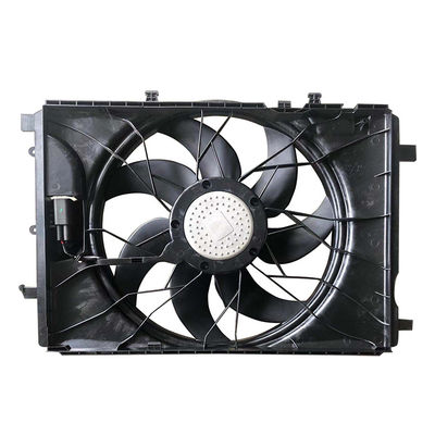 A2045000493 A2049061403のラジエーターの冷却ファンベンツW204 600W