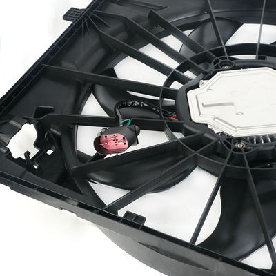 ベンツW213 X253 	自動冷却ファン12V車のラジエーター ファンA0999063902 A0999065601