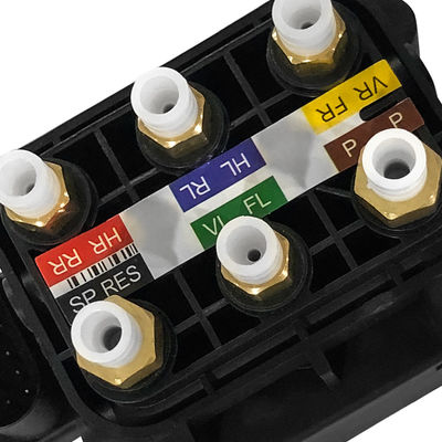 0993200200 0993200258 メルセデス - ベンツ W213 W253 C238 2016-用の空気懸垂バルブブロック