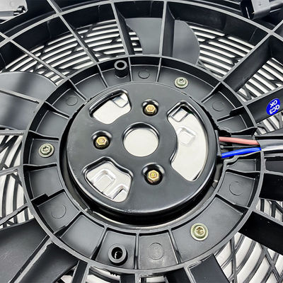 コンパクトで手頃な価格の車用ラジエーター X5 E53用の電気冷却扇風機