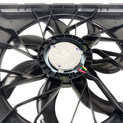 100% 試験されたラジエーター補助冷却扇 600W 総重量 ジープグランドチェロキー