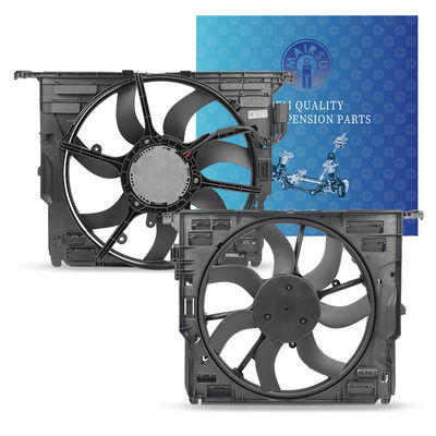 Oem 17427599493 オート冷却ファン 最適な冷却エネルギー効率 17428509741 17427802943