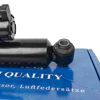 メルセデス・ベンZ W213 W257 後部用の空気懸垂部品 ショック吸収器